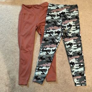 Set of 2 ⭐️ Leggings - Size M